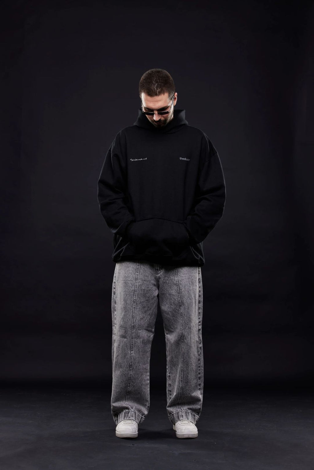 VANDOR & CO. Signature Heavyweight Hoodie – Black